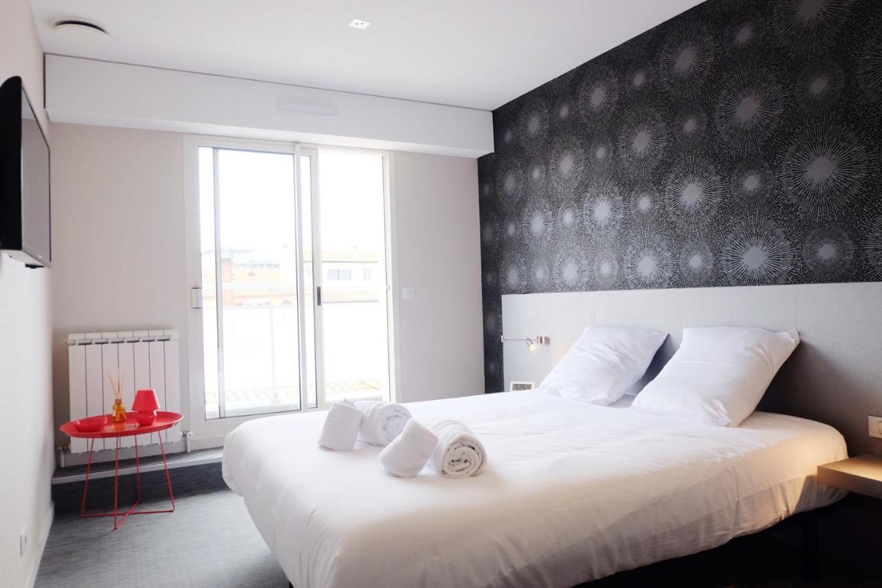 Magnifique Appartement, En Hyper Centre, Avec Terrasse Et Place De Parking Μπιαρίτζ Εξωτερικό φωτογραφία